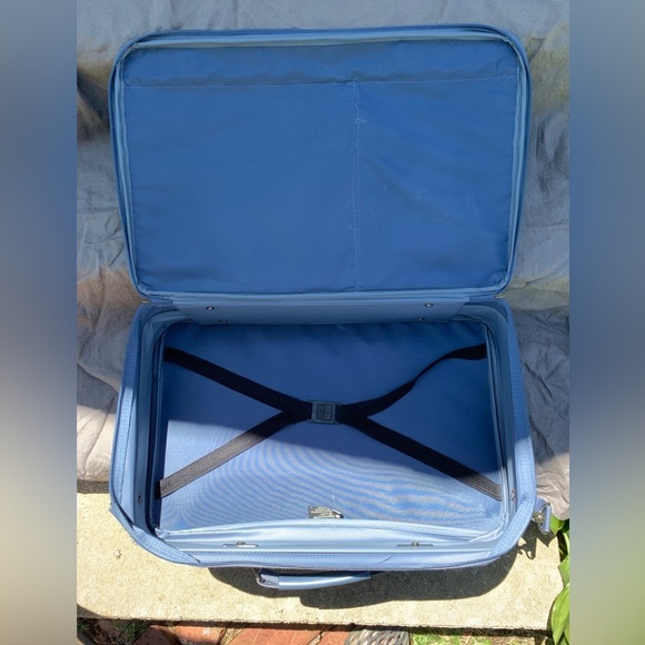 Samsonite Excel Shoulder Weekend Bag Carry On Blue 22x14x7 Handle Shoulder Strap - Picture 2 of 7